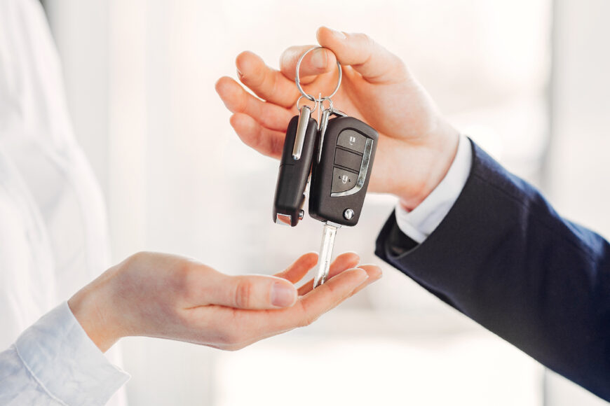 ¡Pilas! Estas son las claves para comprar un buen carro usado en Colombia.